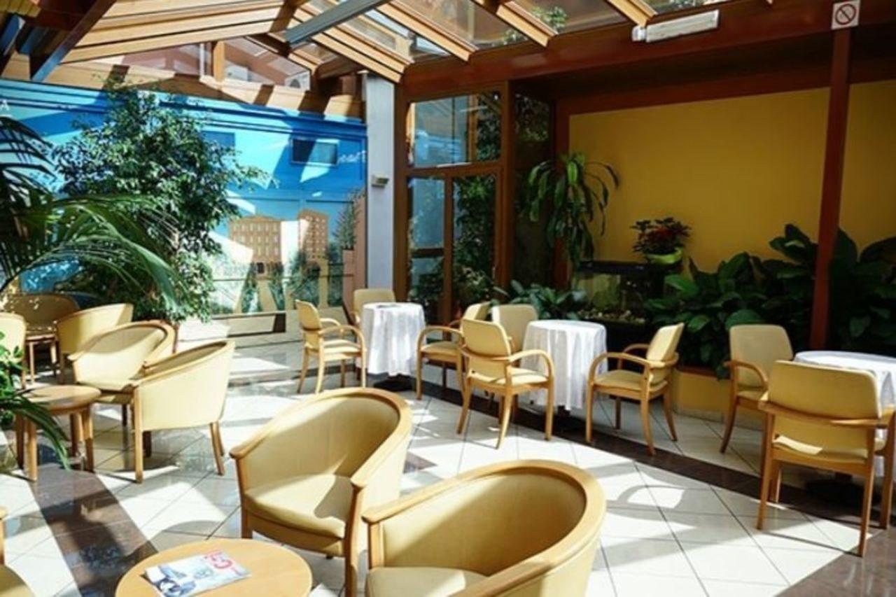 Hotel Careni Villa Italia Finale Ligure Buitenkant foto
