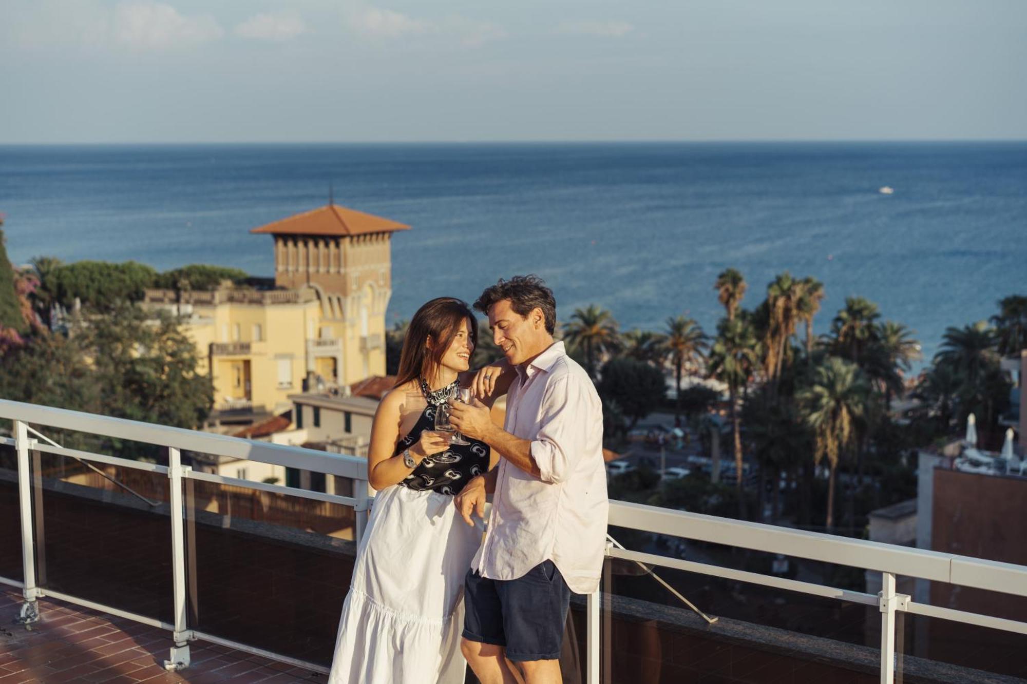 Hotel Careni Villa Italia Finale Ligure Buitenkant foto