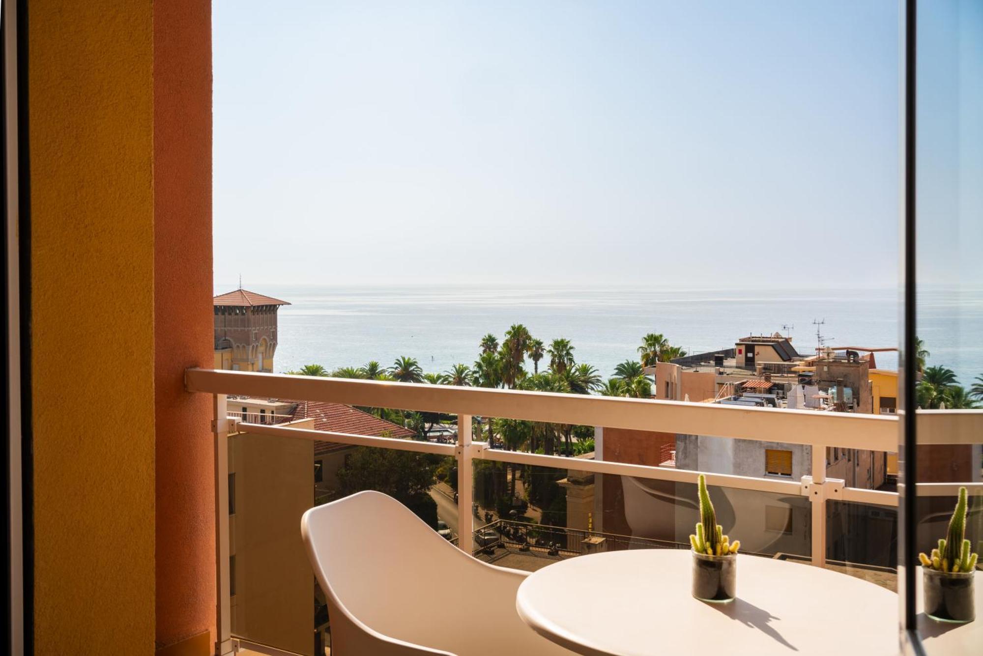 Hotel Careni Villa Italia Finale Ligure Buitenkant foto