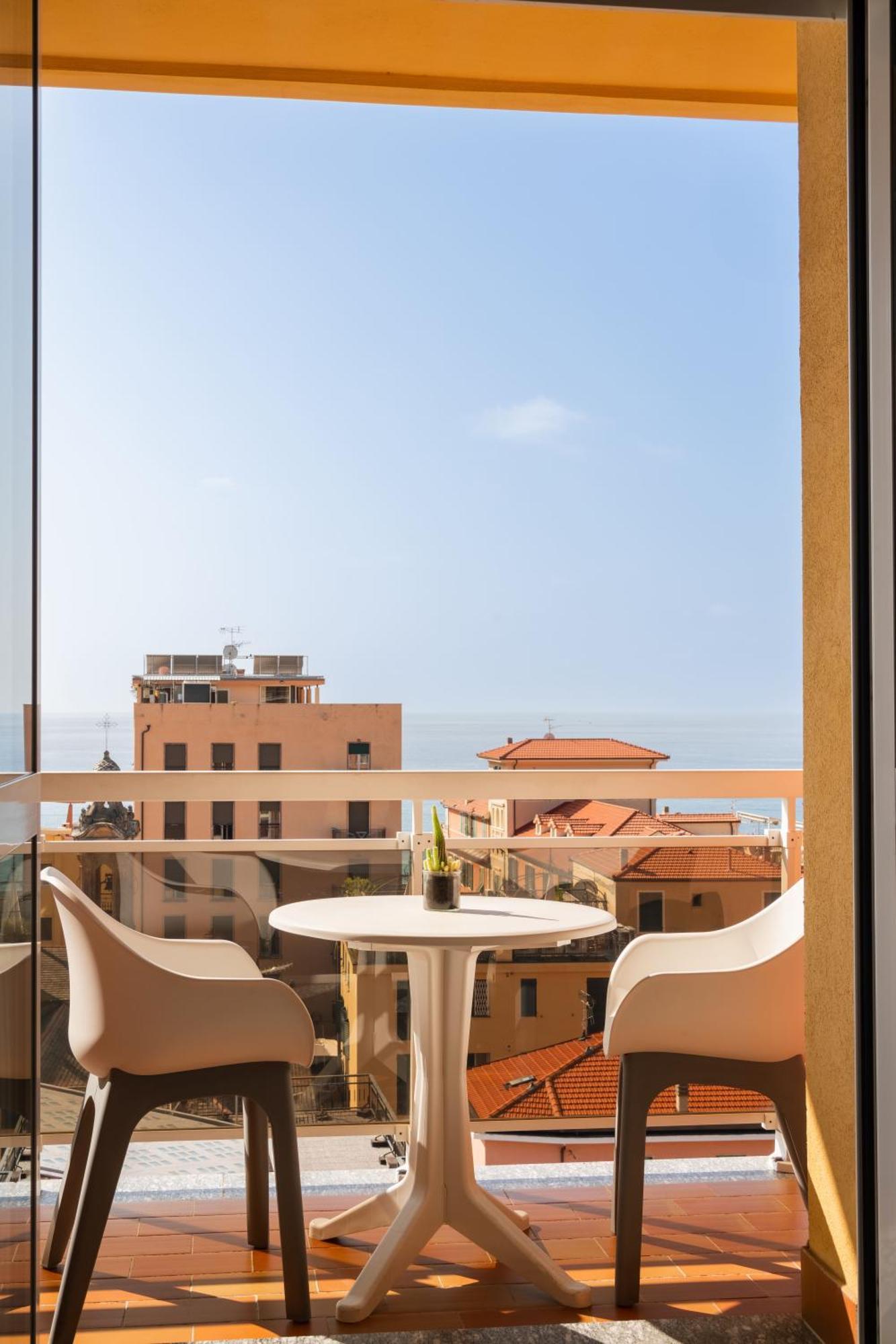 Hotel Careni Villa Italia Finale Ligure Buitenkant foto