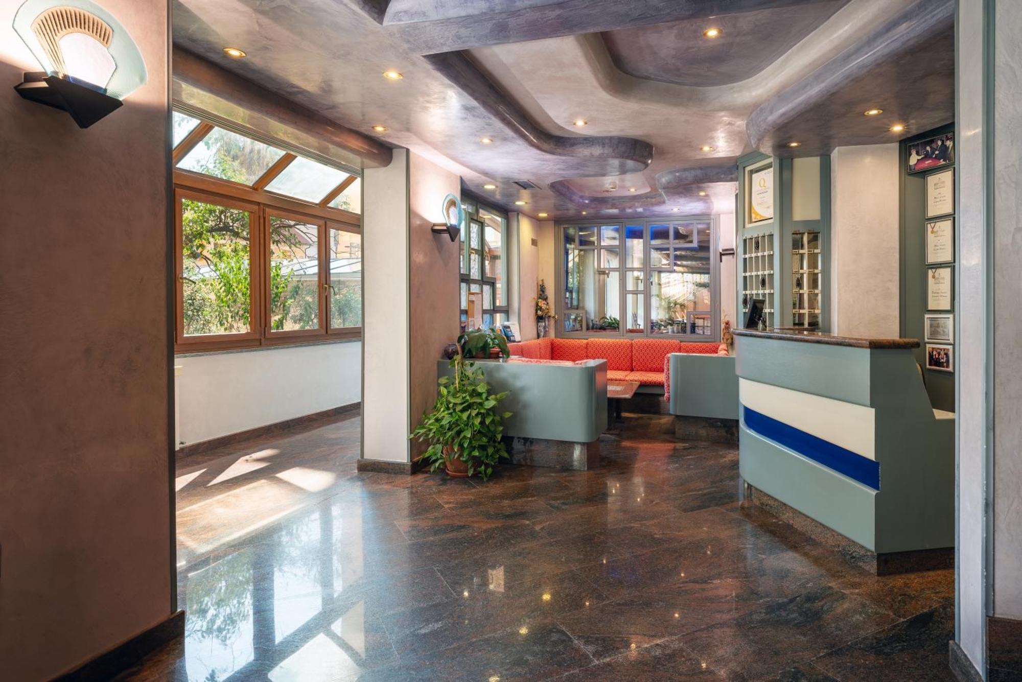 Hotel Careni Villa Italia Finale Ligure Buitenkant foto
